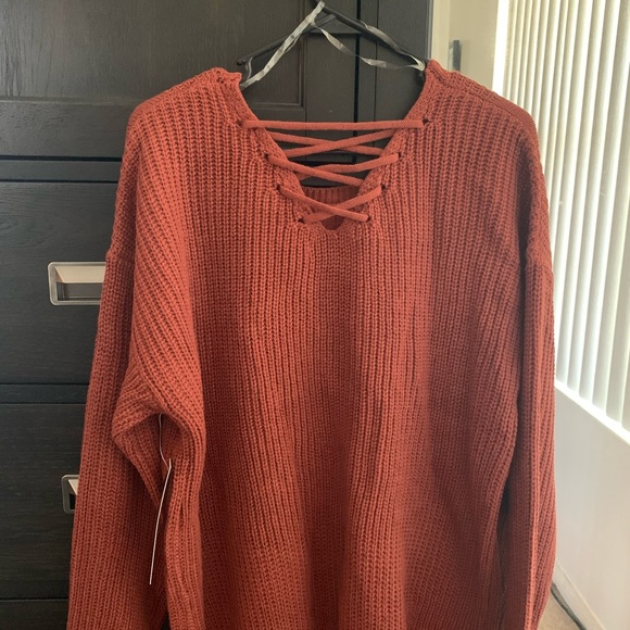 Sweater - Picture 3 of 3